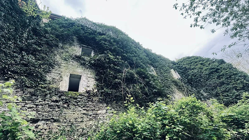 Entretien d&rsquo;anciens remparts